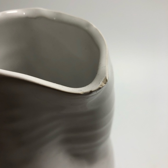 Four Chairs 6 Inch Ceramic White Vase - Picture 5 of 6